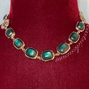 VTG 90s LIZ CLAIBORNE Signed Sunflower Station Gold Necklace - excellent!